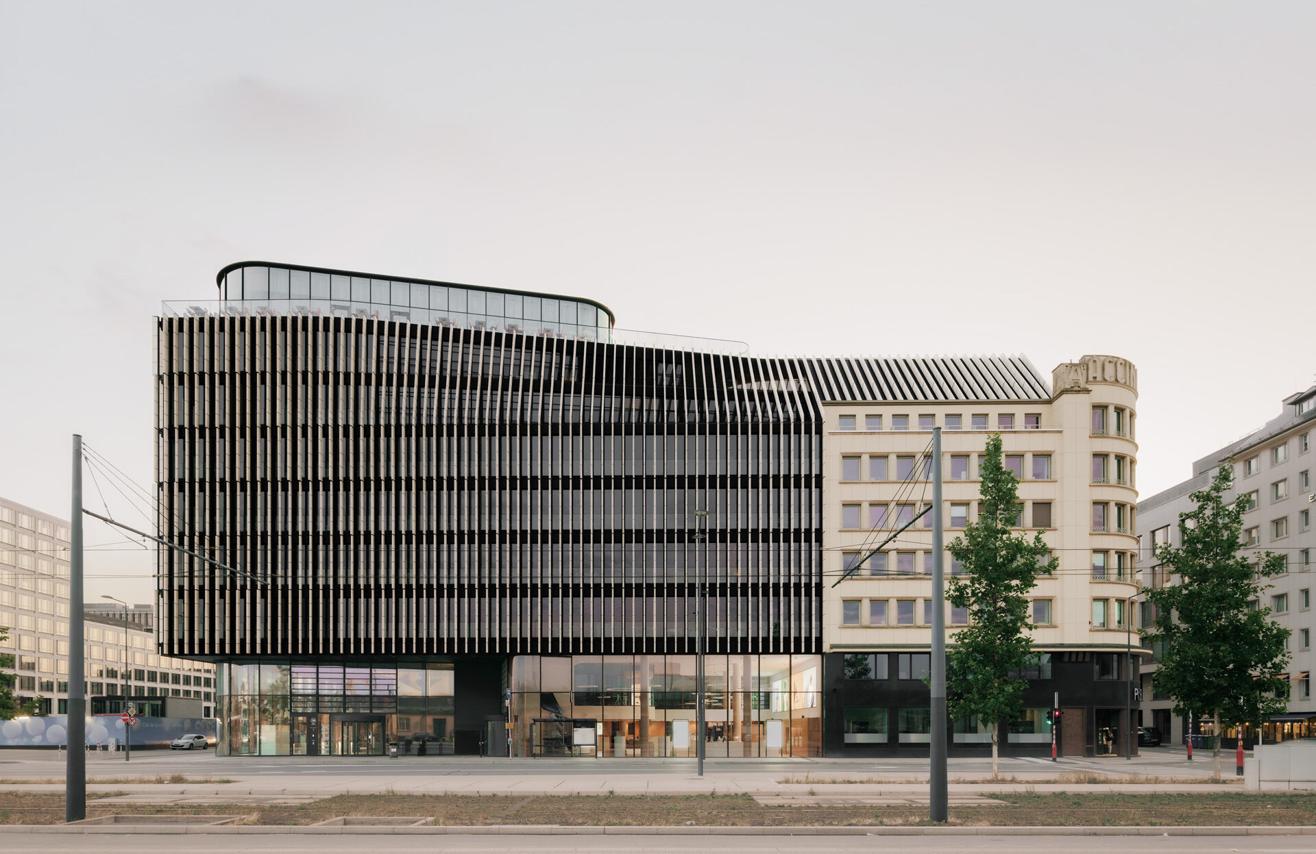 25 07 Post HELIX HQ Metaform SMNT 19
